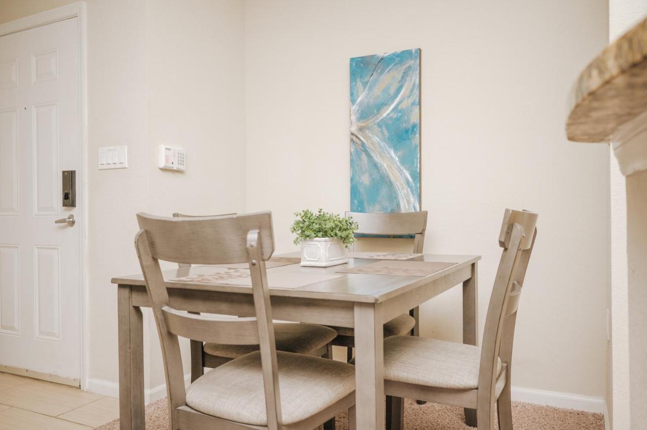 Perfect Resort Condo Free Parking * Tampa
