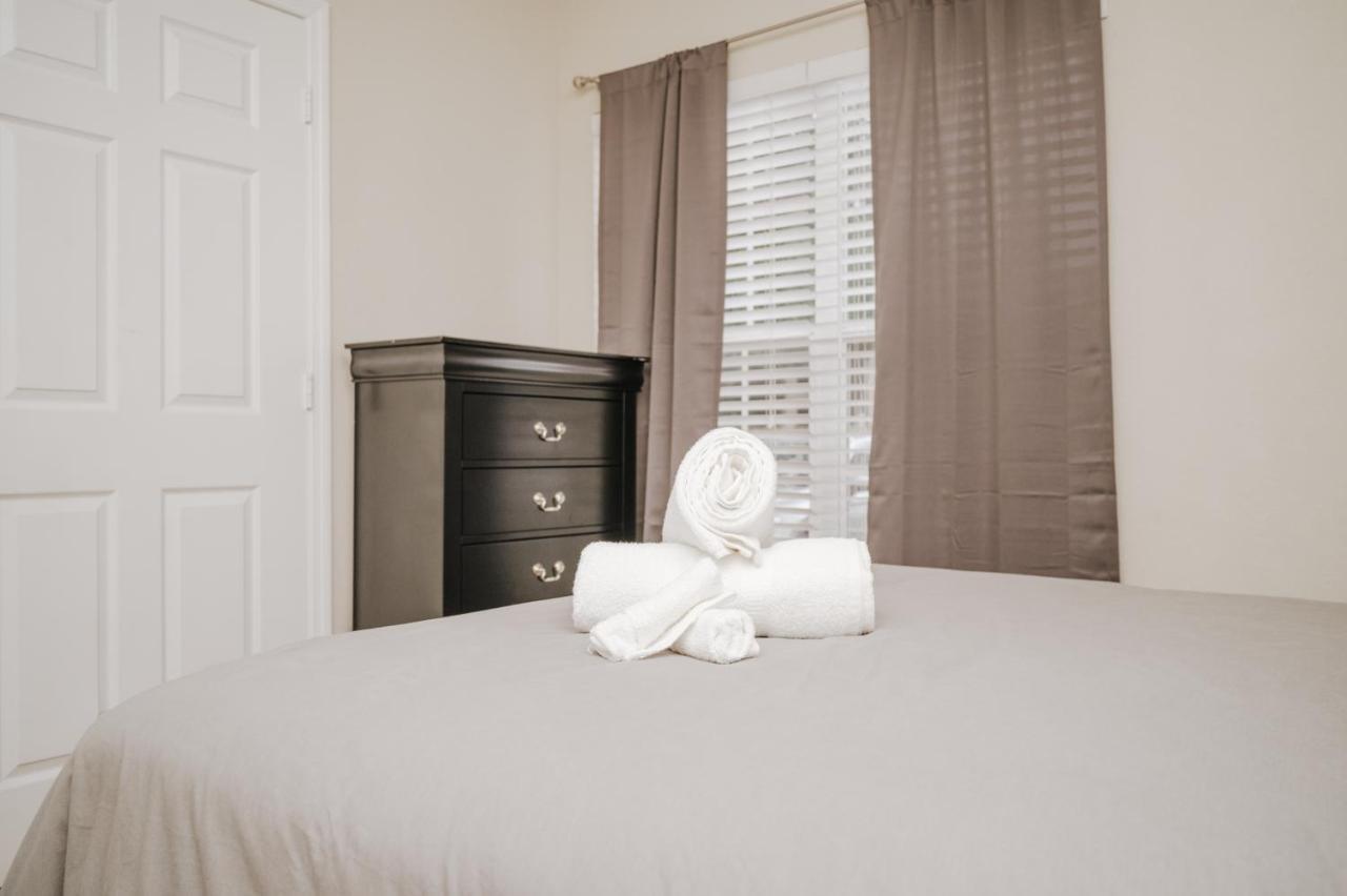 Perfect Resort Condo Free Parking Apartment Tampa