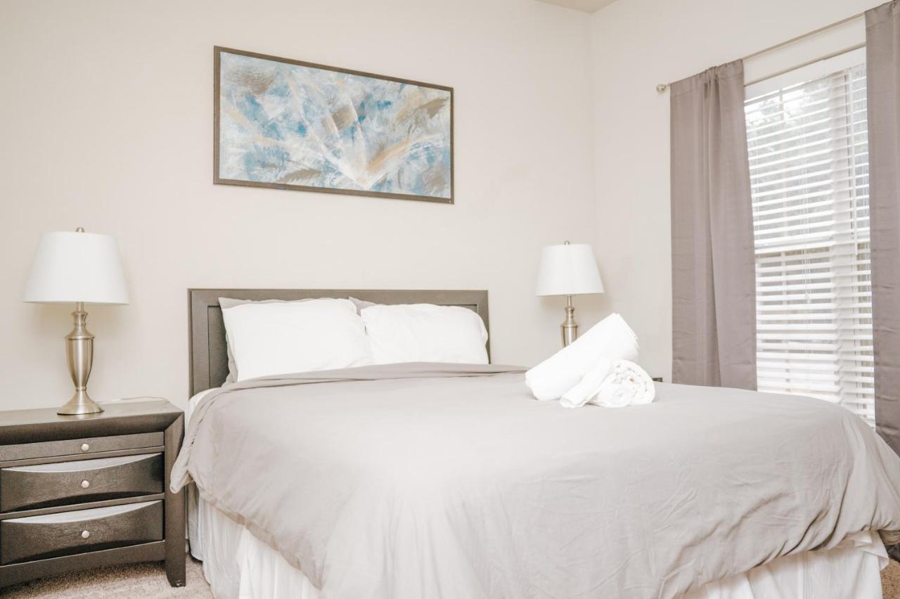 Perfect Resort Condo Free Parking Tampa