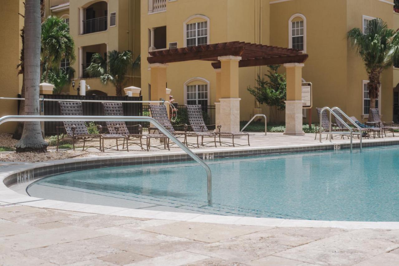 Perfect Resort Condo Free Parking Apartment Tampa